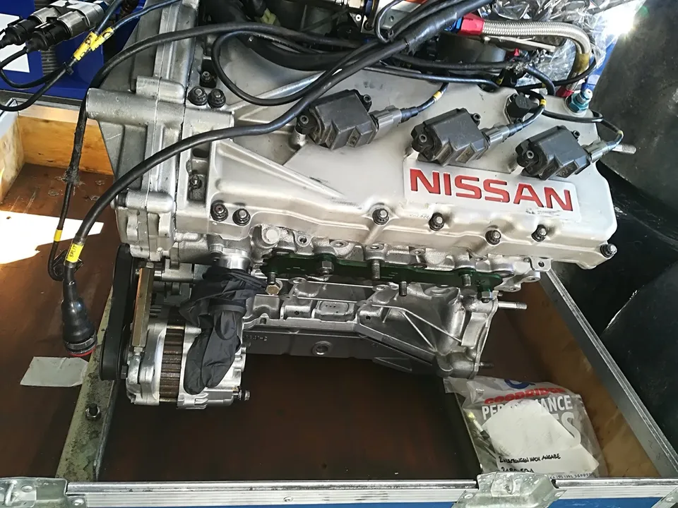 AER NISSAN V6 Engine