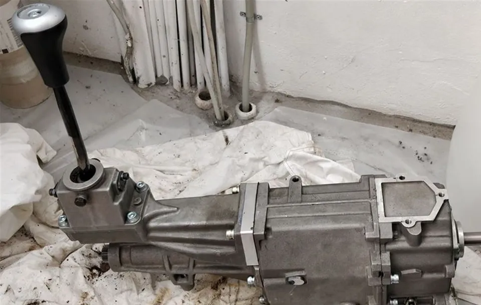 ZF S5-183 gearbox